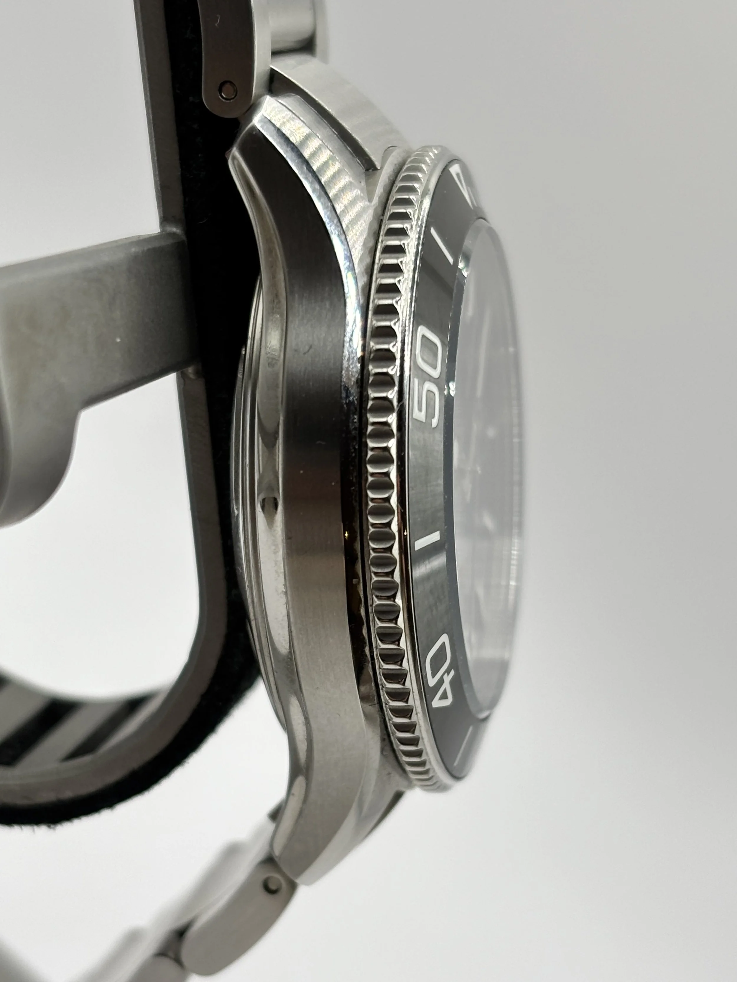 SOLD WH482 C60 Trident Pro 600 Mk3 black/blue 40mm (01/2024